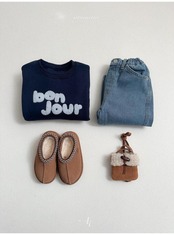 〖取寄〗韓国子供服 / 26winter / atomeme / ボンジュールトレーナー / キッズ *S~XL*