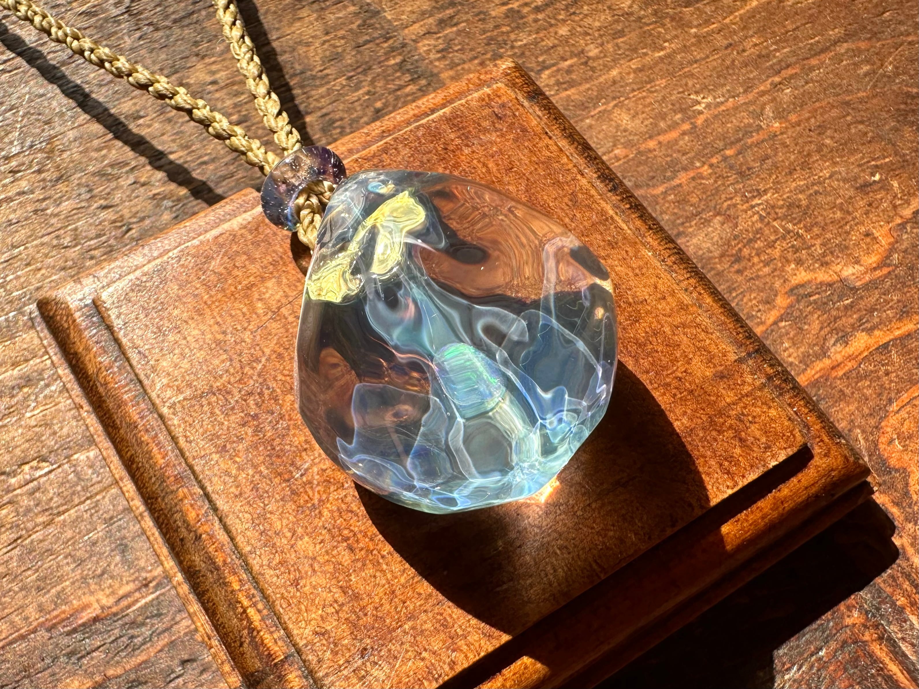 ノーザンライツ　ガラスペンダント 新品·未使用品】ノーザンライツ様ガラスペンダント ノーザンライツ