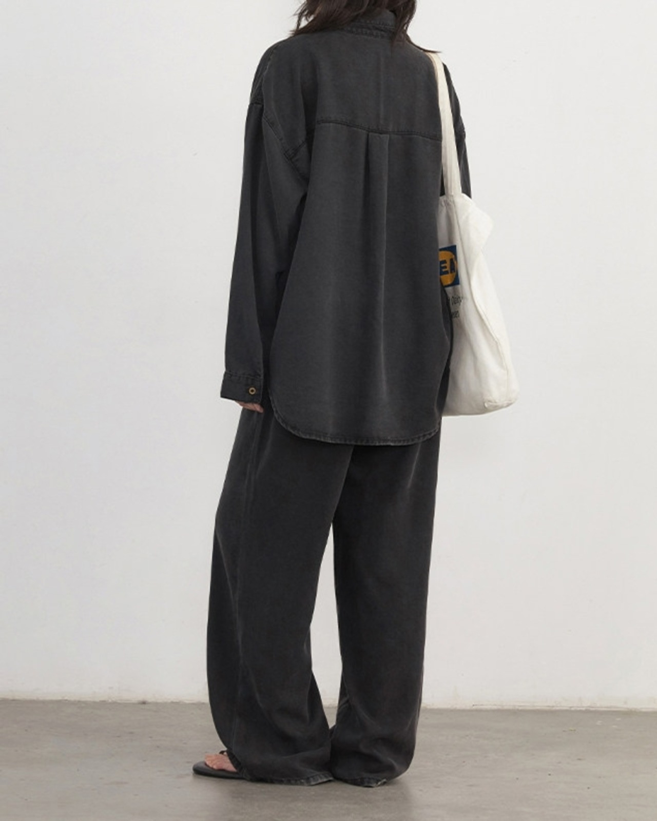 Patch pocket oversized shirt L0133