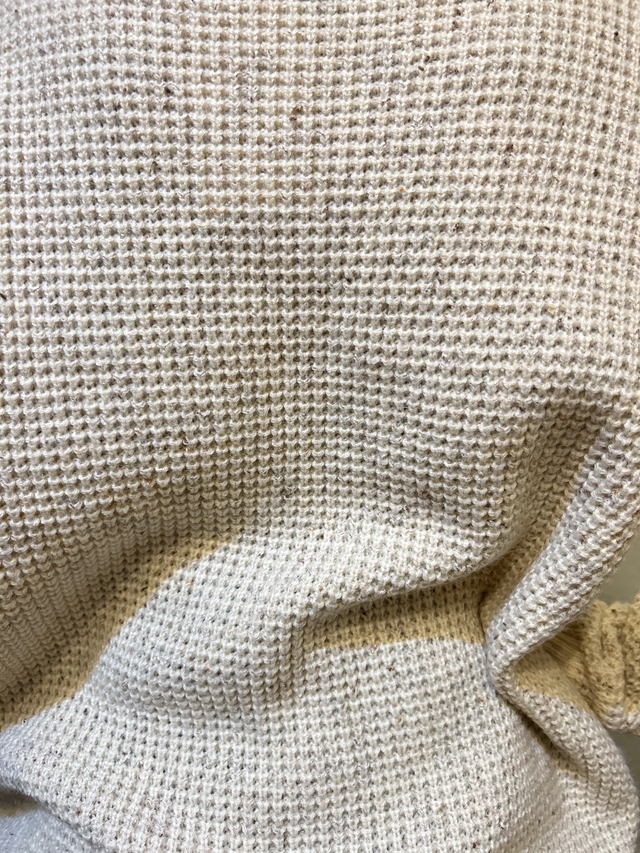 Earth color flower embroidery sweater