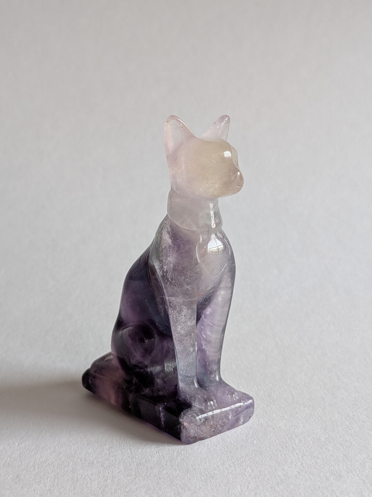 Fluorite フローライト ⭓ スフィンクス猫・古代エジプト・猫神バステト ⭔ CARVING