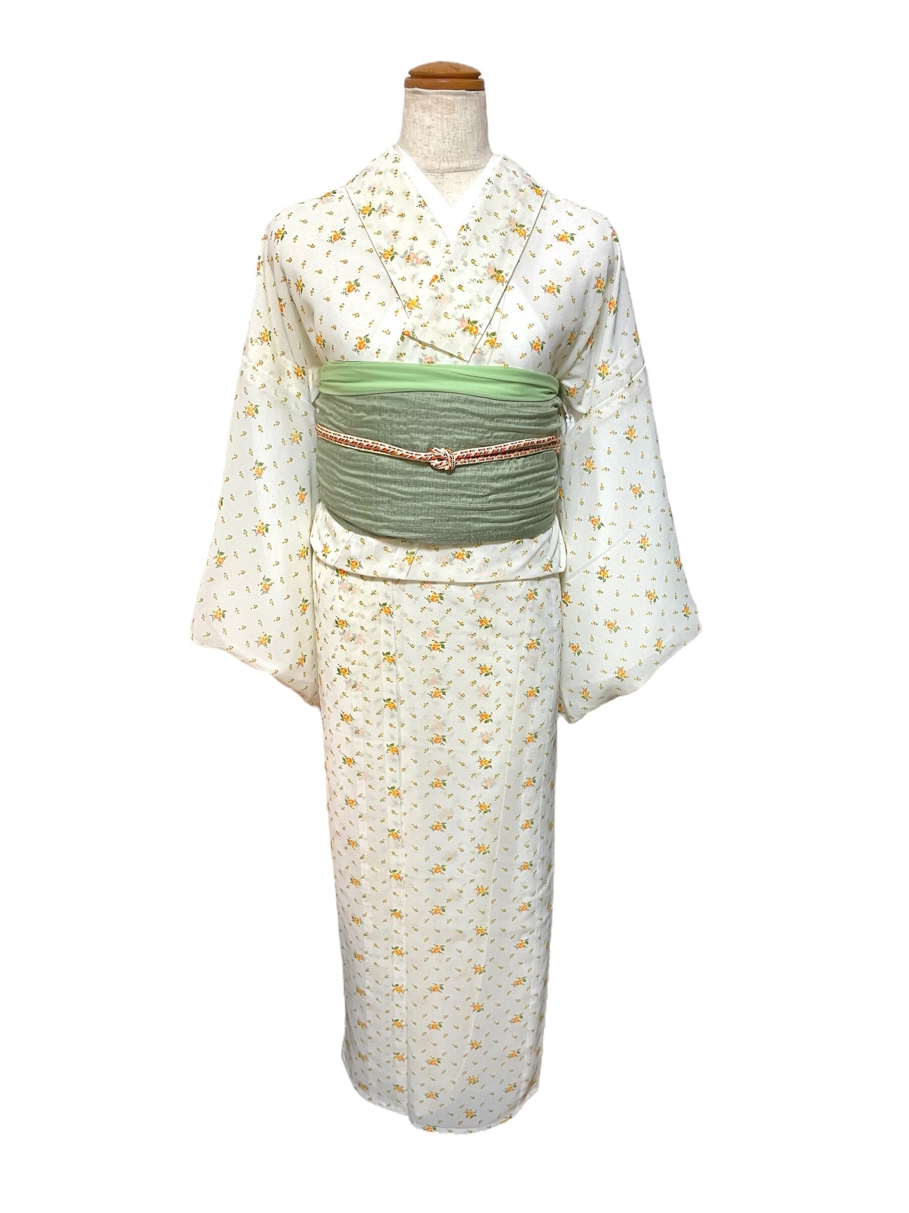 未着用花柄絽の着物 未着用花柄絽の着物