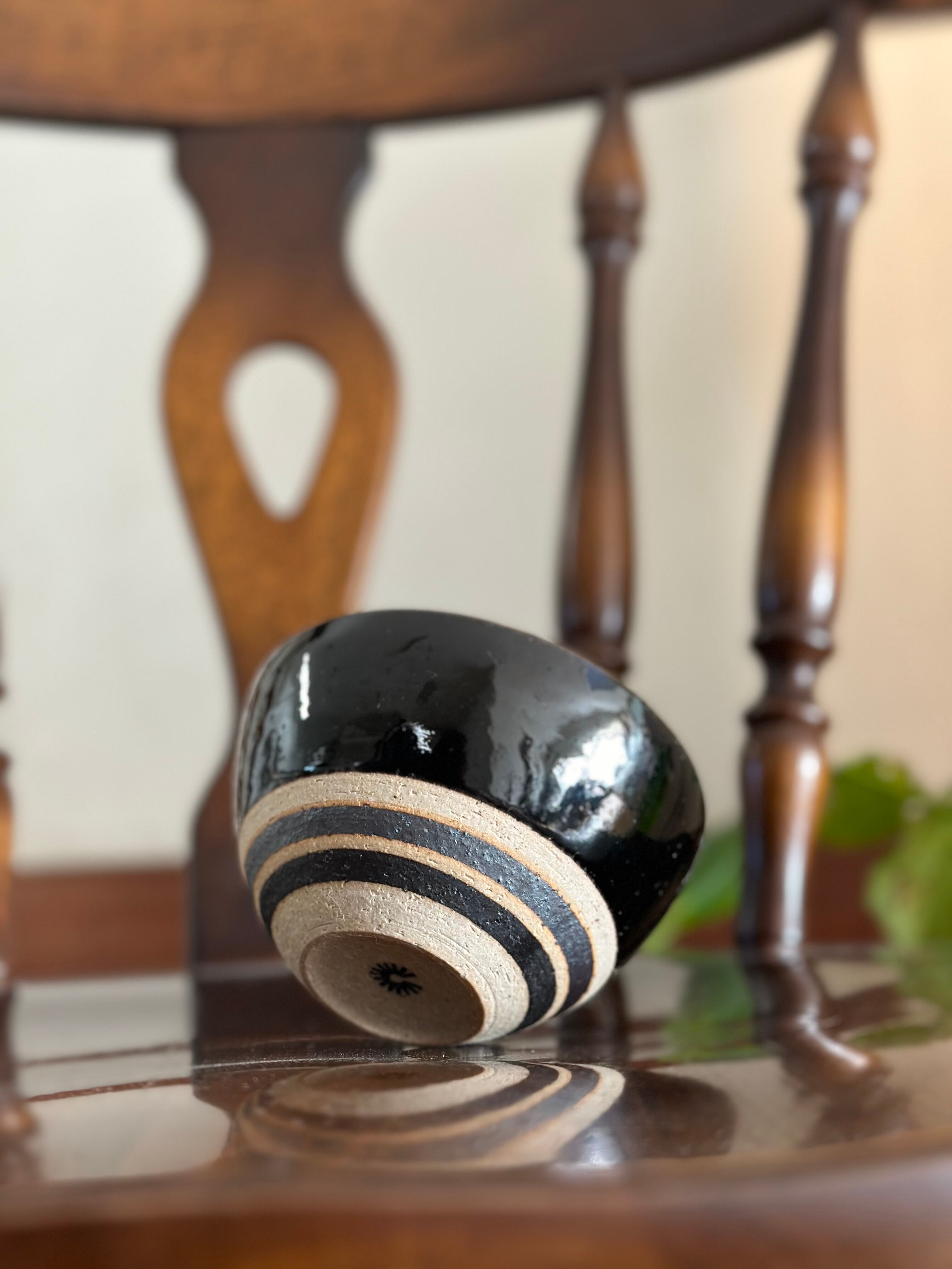 グラデーションブルーのご飯茶碗 | 陶器屋カフェつむぎ produced by