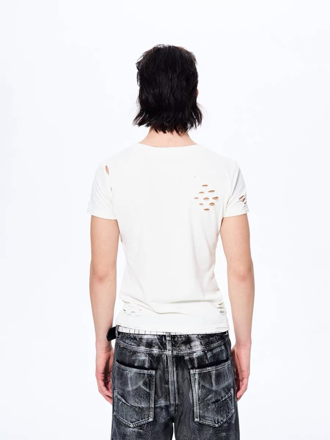 【Fourth3ex】Skull Scarf Graphic Distressed Slim Fit T-Shirt
