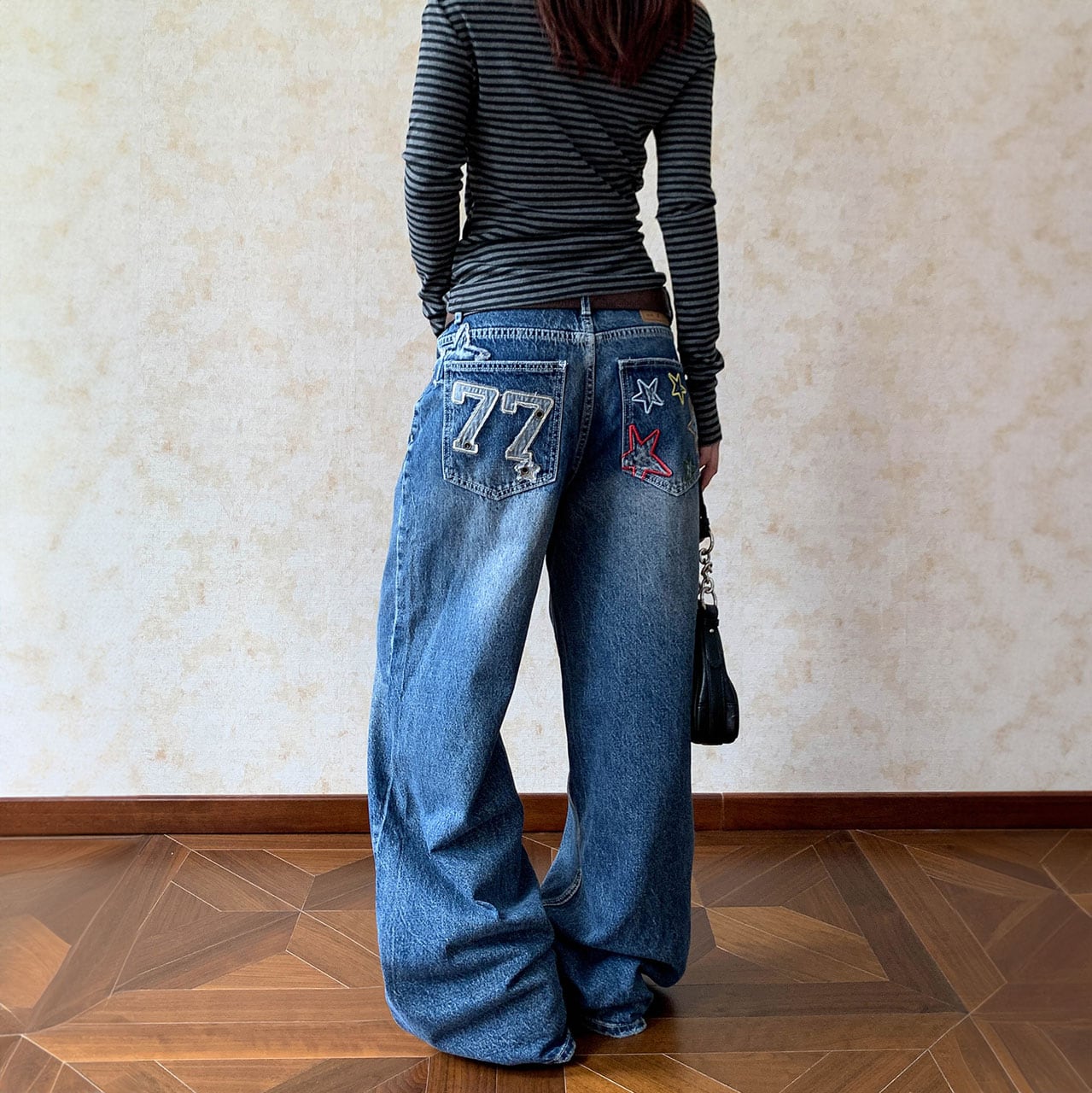 スターナンバーエンブロイダリーデニムパンツ R00759