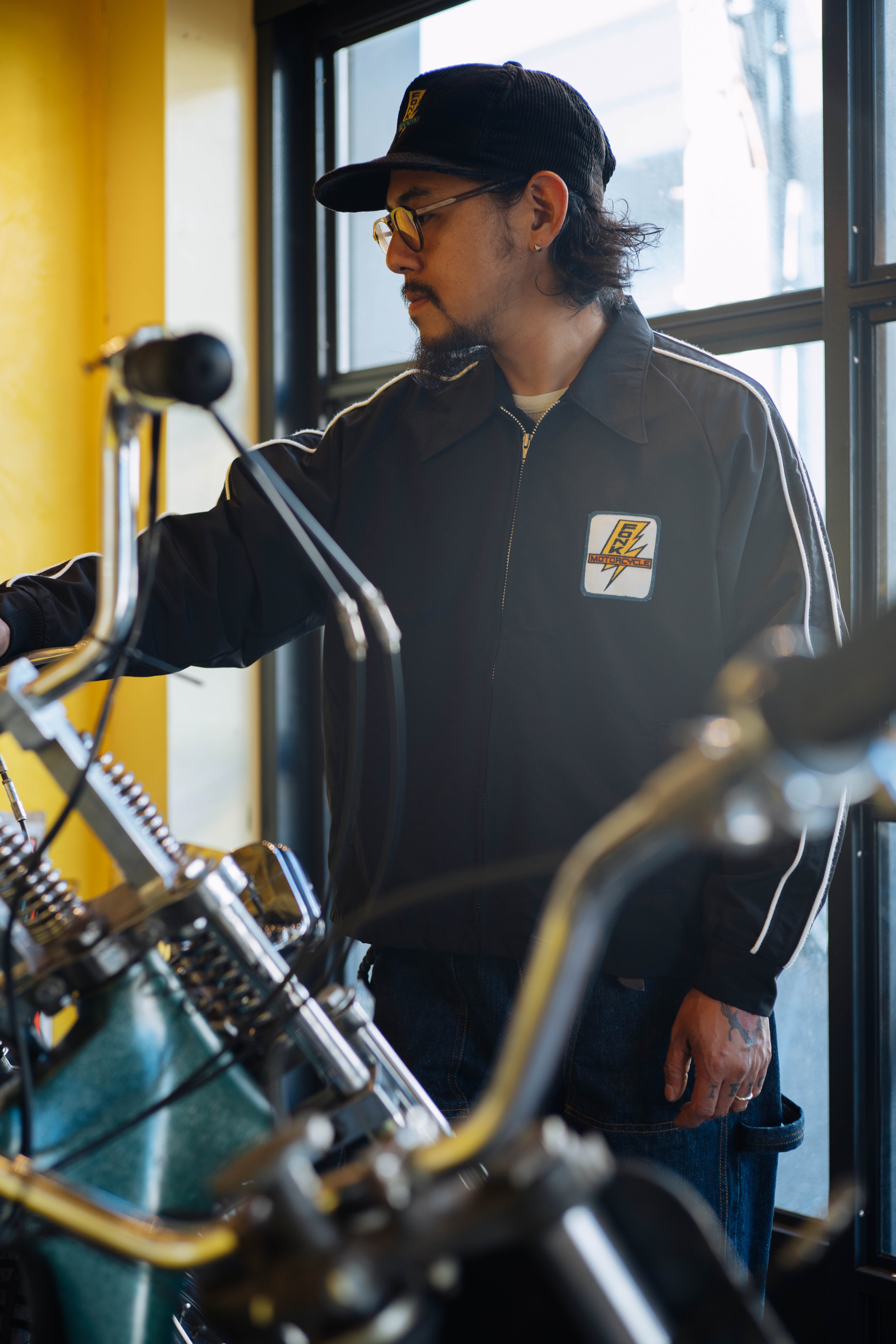 Swing top【black】 | Fonk Motorcycle