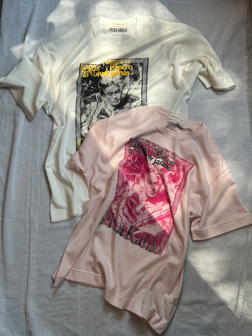museum neu   Frida Kahlo Hammock T-shirt