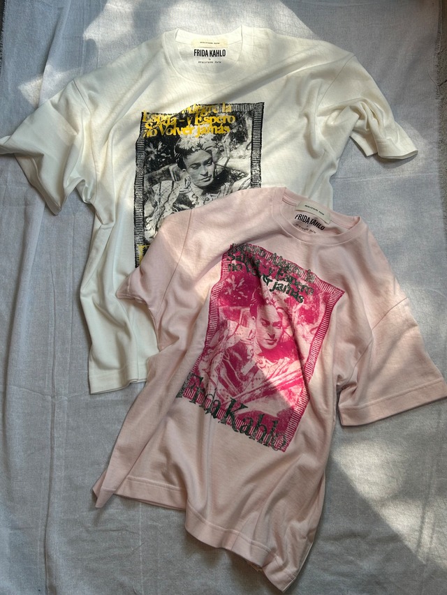 museum neu   Frida Kahlo Hammock T-shirt