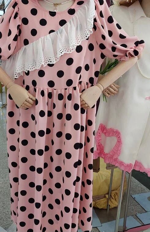 ワンピース ピンク 水玉 水色 黒 ピンク ゆったり カジュアル ドット