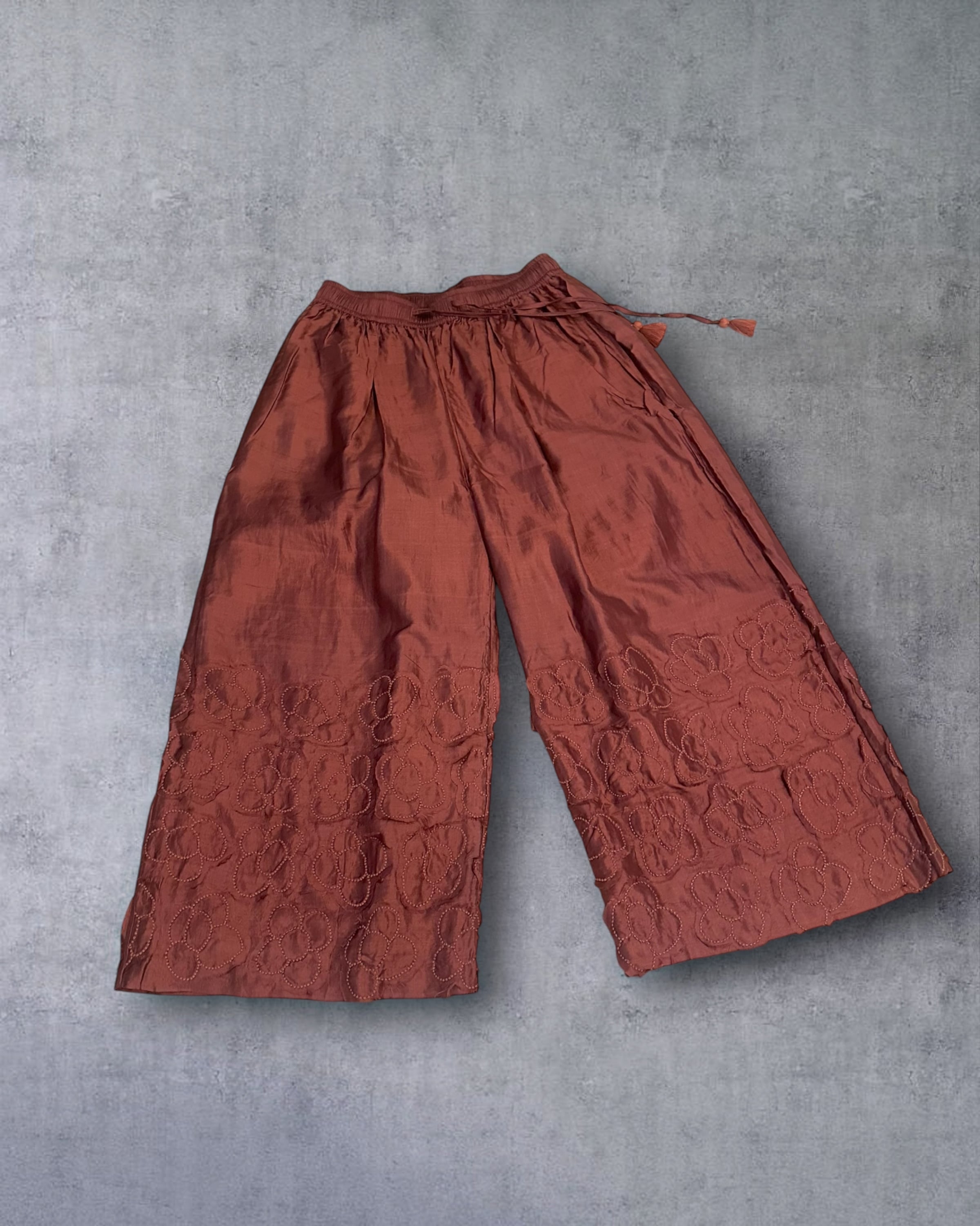 BUNON　Khadi Silk Flower Tuck Pants(Madder brown)