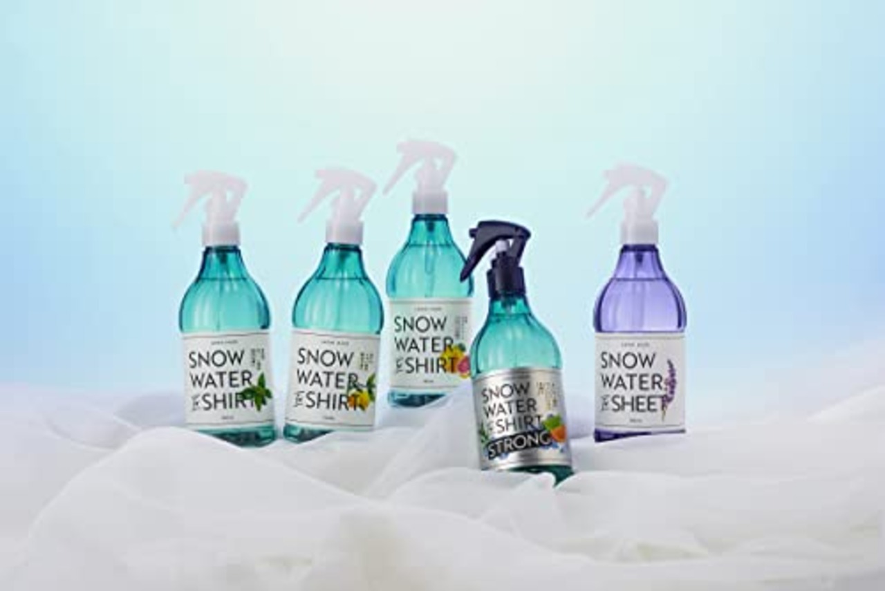 デイリーアロマ スノーウォーター For シャツ ストロング アイスシトラス(350mL)冷感 クール 冷たい 日本製 消臭 除菌 フレグランス ルームミスト ギフト 柑橘系 メントール 極冷 冷感スプレー 夏 暑さ対策 熱中症対策 ニオイ