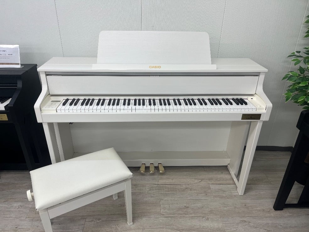 ★71958【電子ピアノ】CASIO GP300WE 19年製