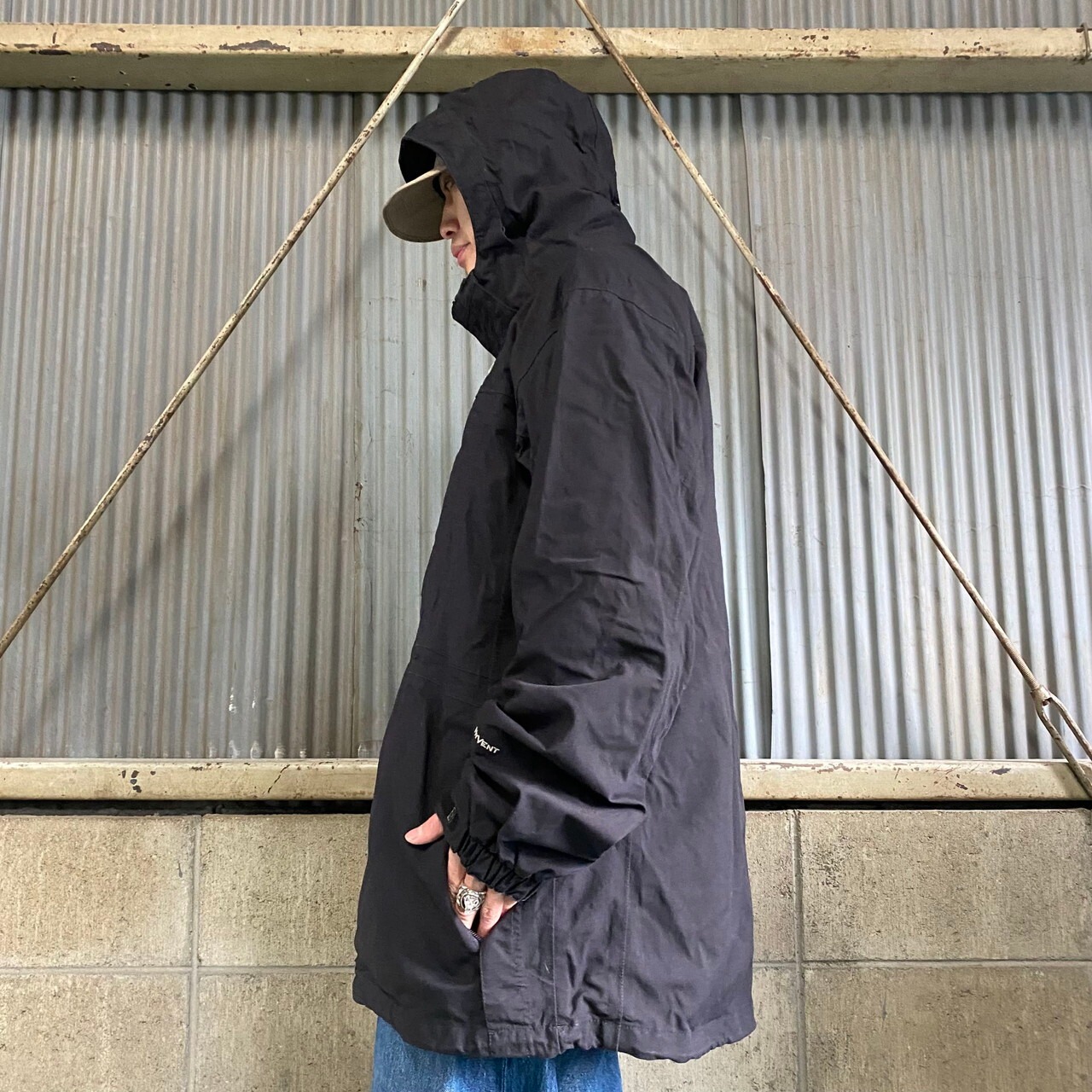 ノースフェイス マウンテンパーカー M 黒 フード the north face（THE  