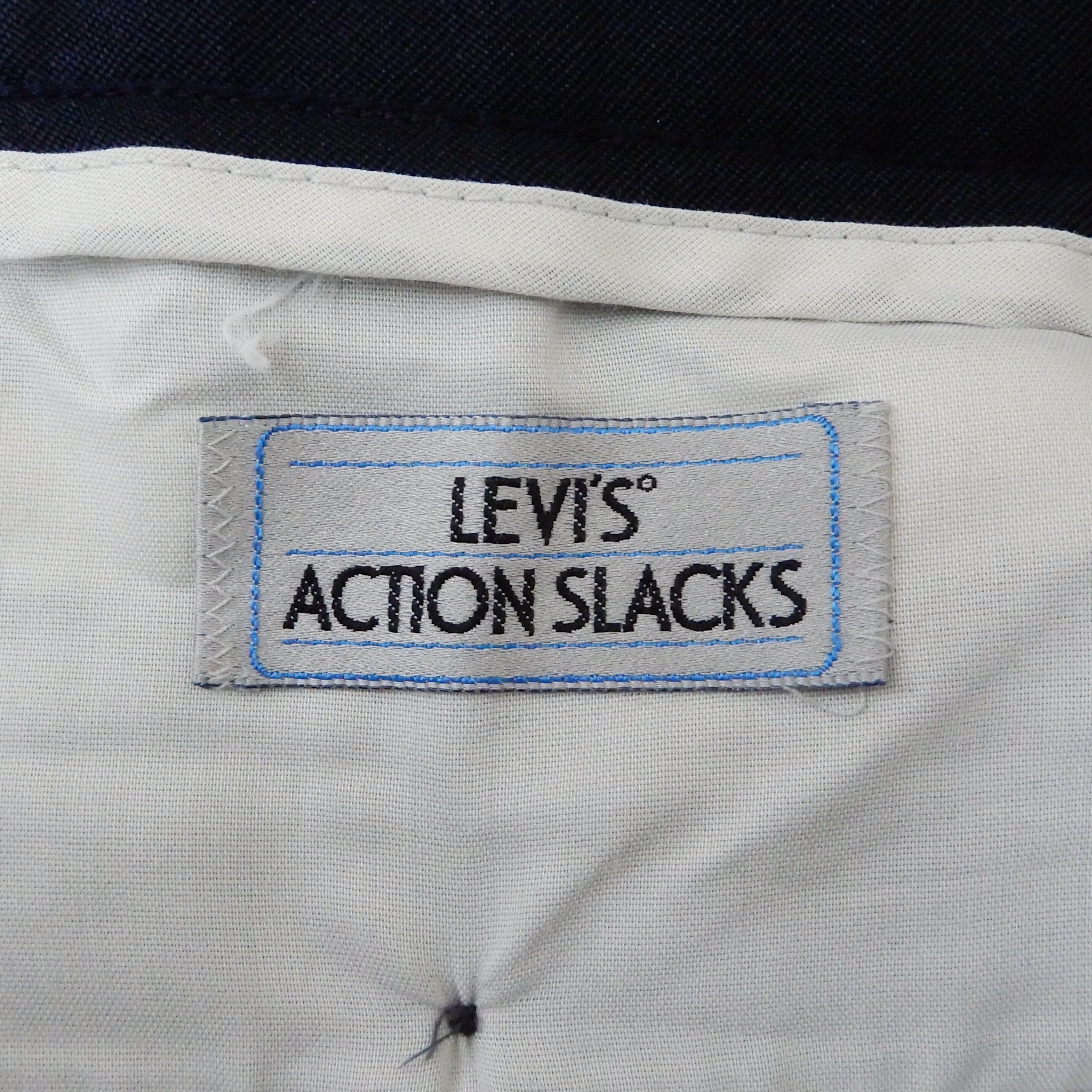 Levi's ACTION SLACKS NAVY 1990s W32 L32