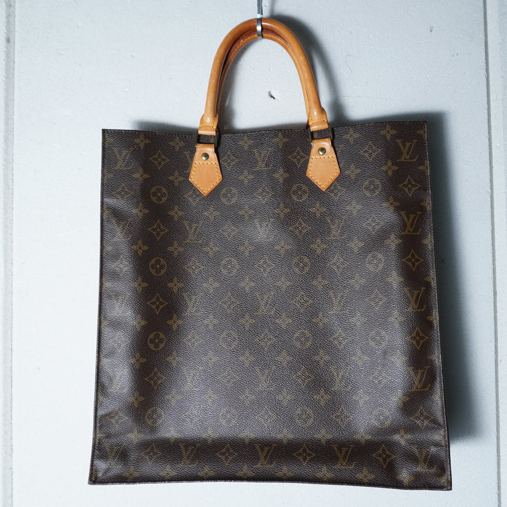 【美品】ヴィヴィアンウエストウッド ショルダーバッグ レザー キャンバス オーブ Vivienne Westwood】ヴィヴィアンウエストウッド ロゴ・オーブ柄