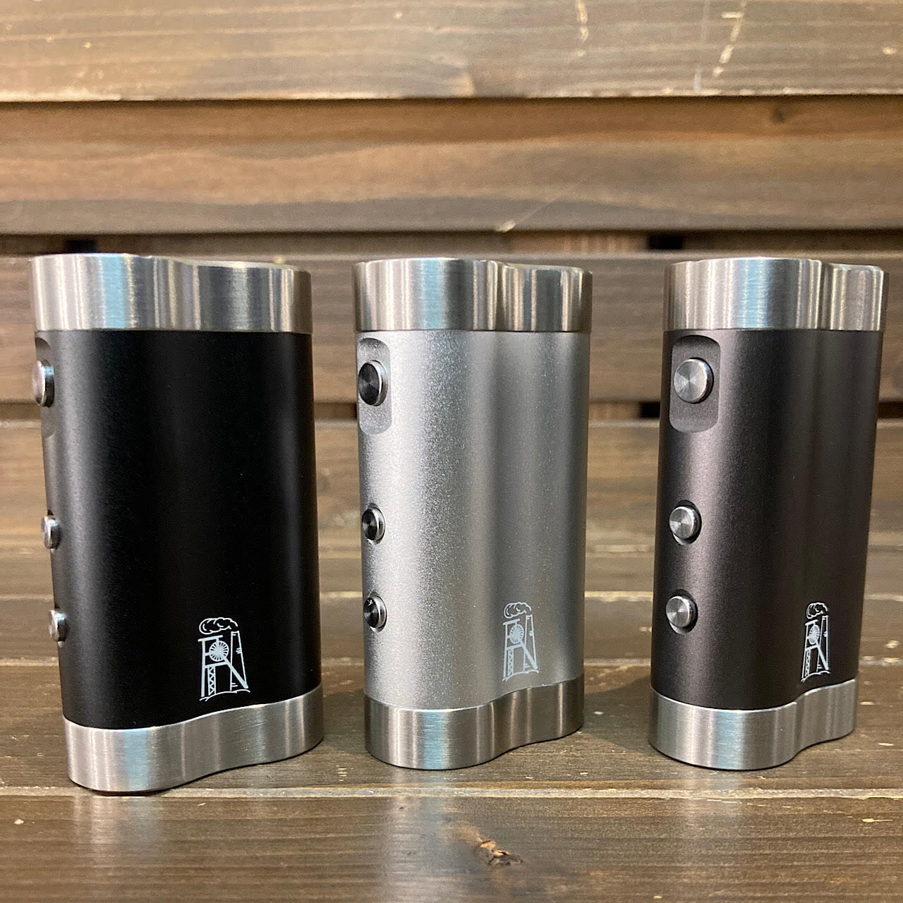 【土曜 限定値下げ】dani BOX mod mini シルバー　dicodes