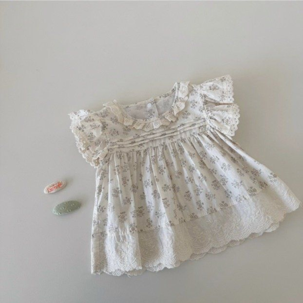 [my daughter] Vintage Flower Lace Blouse / [마이다럴] 빈티지플라워레이스블라우스
