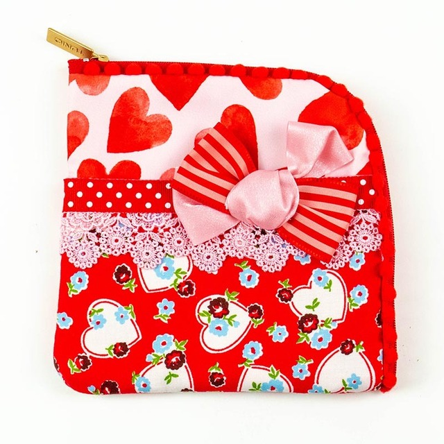 ポーチ　TUNIC　タフタ転写プリント＋綿プリント　サボテンハートのポーチ　ハート　18160-Ｂ