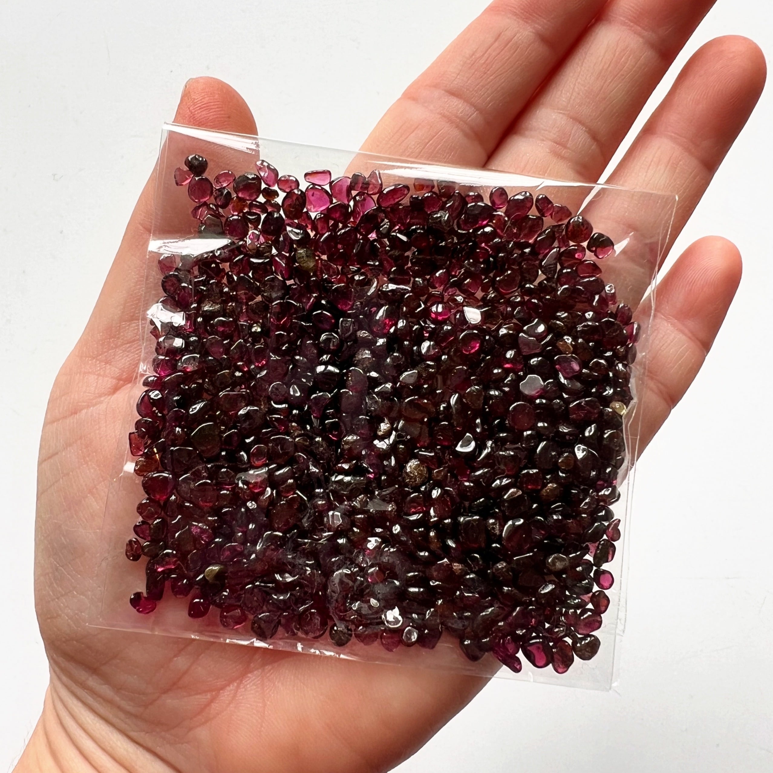 ガーネットさざれ石50g | waiopipi （ワイオピピ）