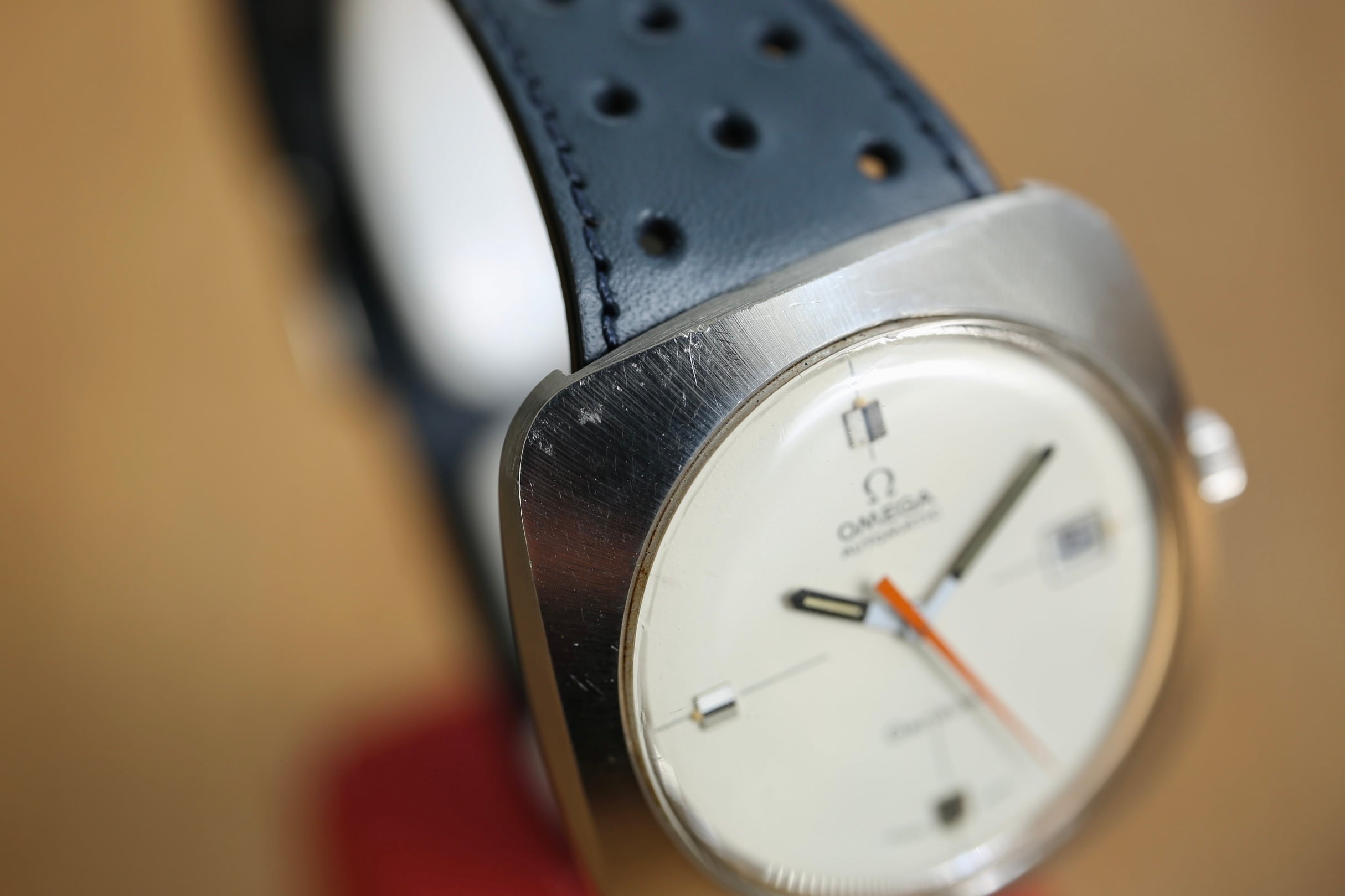 OMEGA】1970's ジュネーブ ダイナミック フルサイズ ホワイト×オレンジ