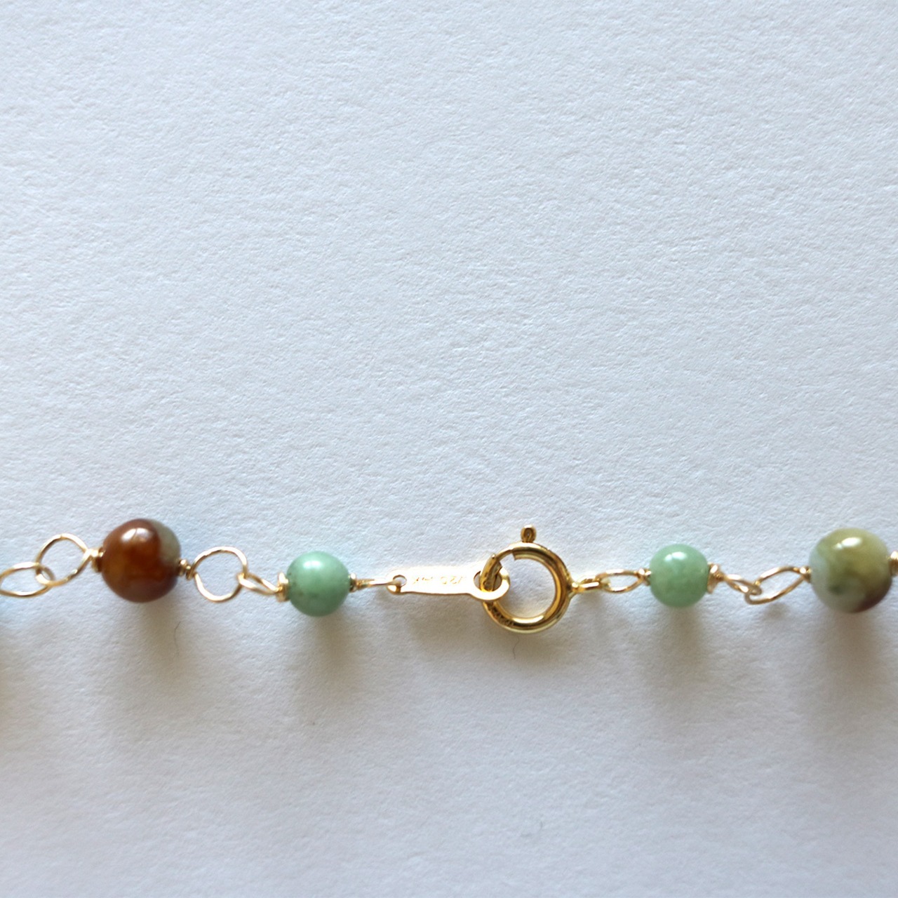 趣のあるデザインネックレス K14gf 希少色 翡翠 メガネ留め デザイン ネックレス 60cmA貨翡翠 jd_ne1009