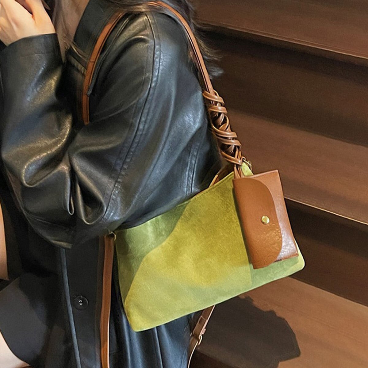 スエード調 ショルダー バッグ ポーチ付き レディース 韓国 小さい コンパクト 通勤 軽量 PUレザー 大人 きれいめ シンプル カジュアル OL ビジネス スクエアバッグ 上品 レトロ おしゃれ 大人可愛い 大人女子