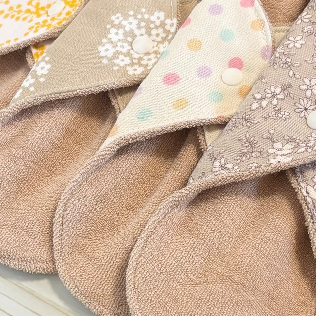 22cm パイル オーガニック 布ナプキン 防水仕様 4枚セット 普通の日用 286