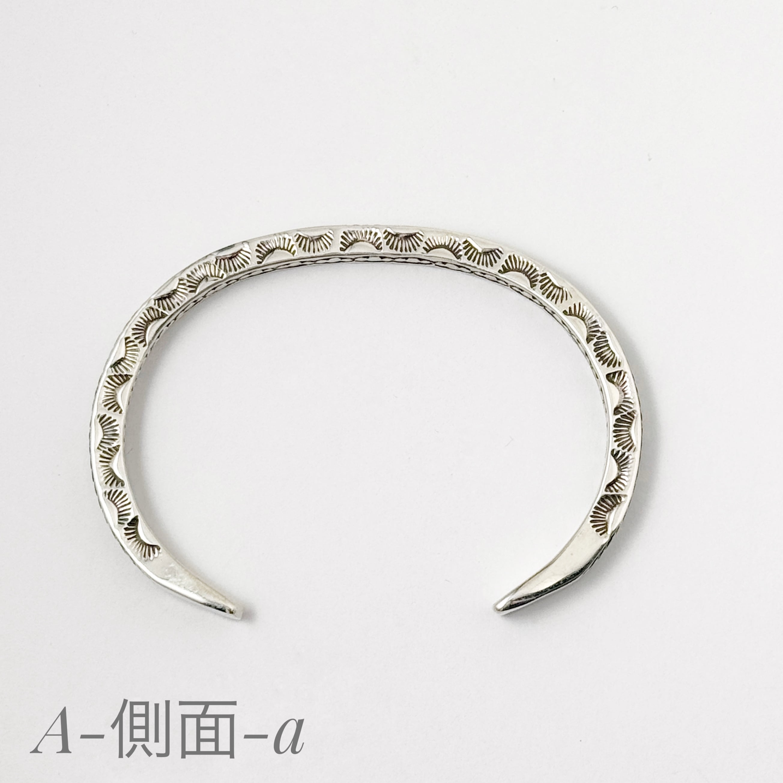 Indian Jewelry 》オール スタンプワーク バングル | 【公式通販】鎌倉