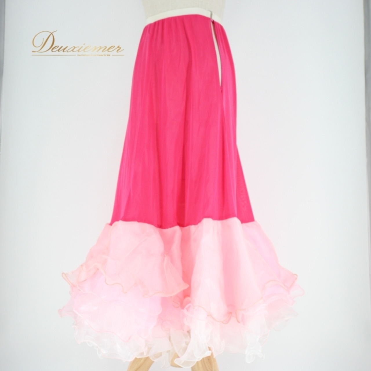 社交ダンス 衣装 スタンダード スカート パニエ ペチコート レッスンウェア ICHIOKU イチオク ピンク系 ホワイト系 無地 派手 かわいい スカート 膨らむ おしゃれ ダンスウェア レディース 踊る 体型カバー 女性用 ストレッチ 幸せ エレガント ふわふわ リズム サイズフリー パーティー服 発表会 着回し 人気 デザイン かわいい系
