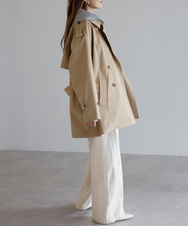 ダブルブレストライクトレンチコート