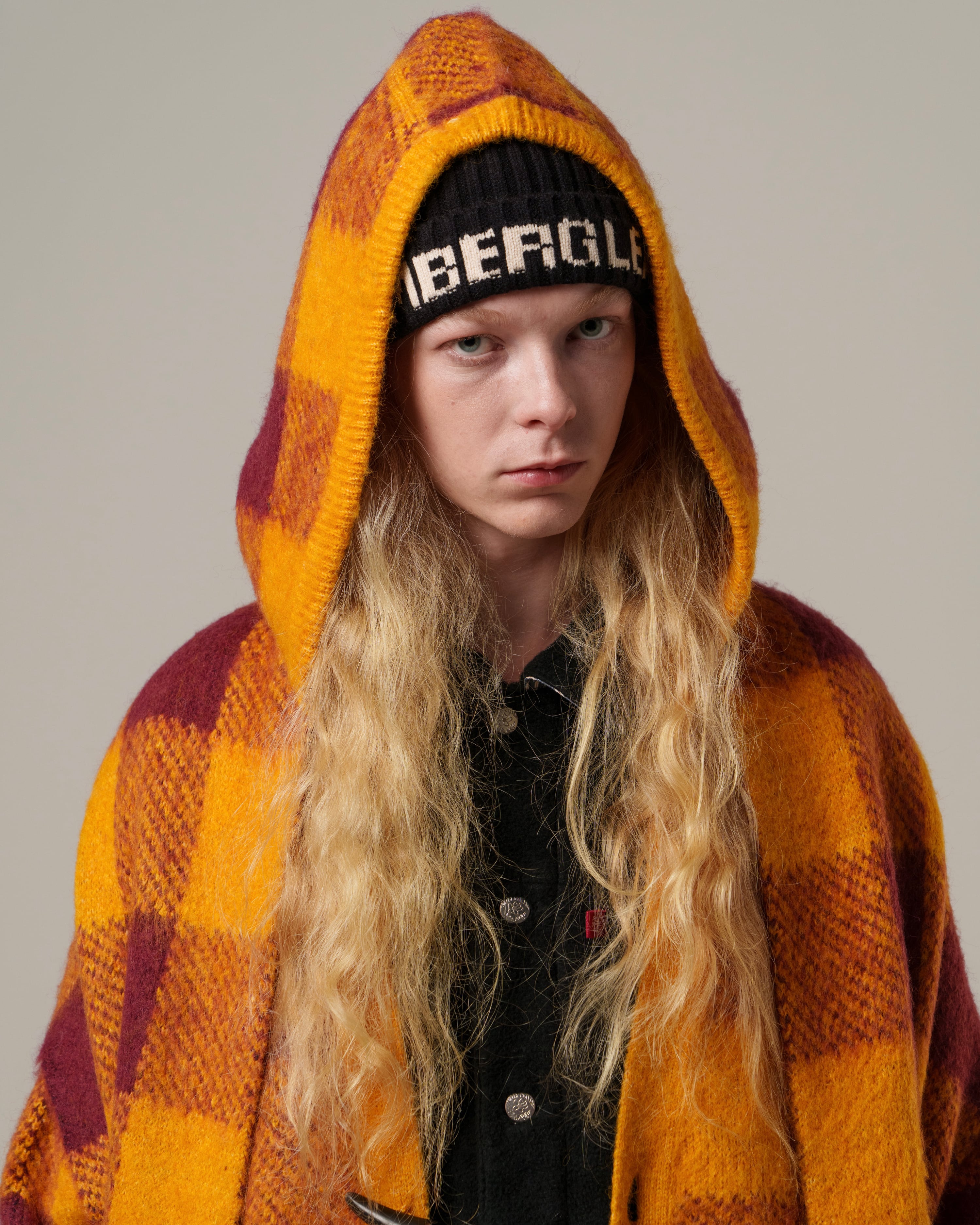 AMBERGLEAM | Concho Knit Cap / Black | AMBERGLEAM