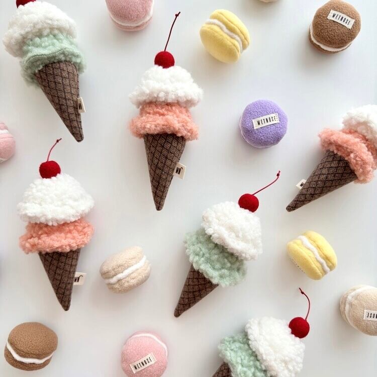 CAT ice cream from WETNOSE 猫 おもちゃ キャットニップ | nyanpets