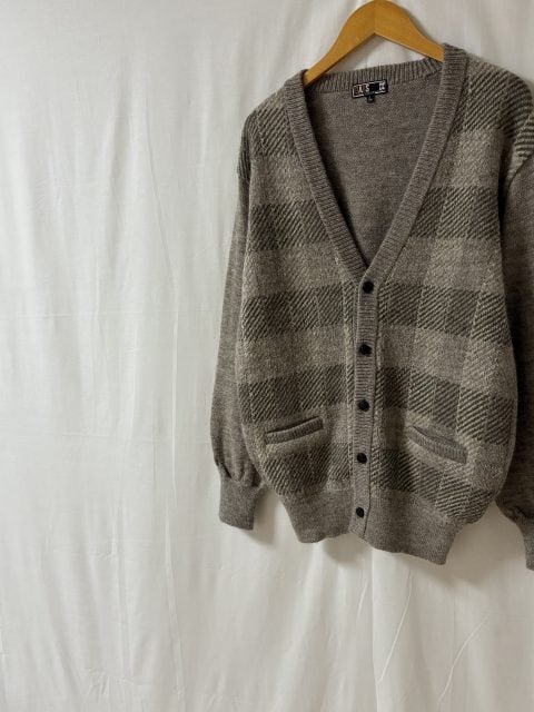 1980's Check Knitting Pattern V-Neck Cardigan "DAKS"