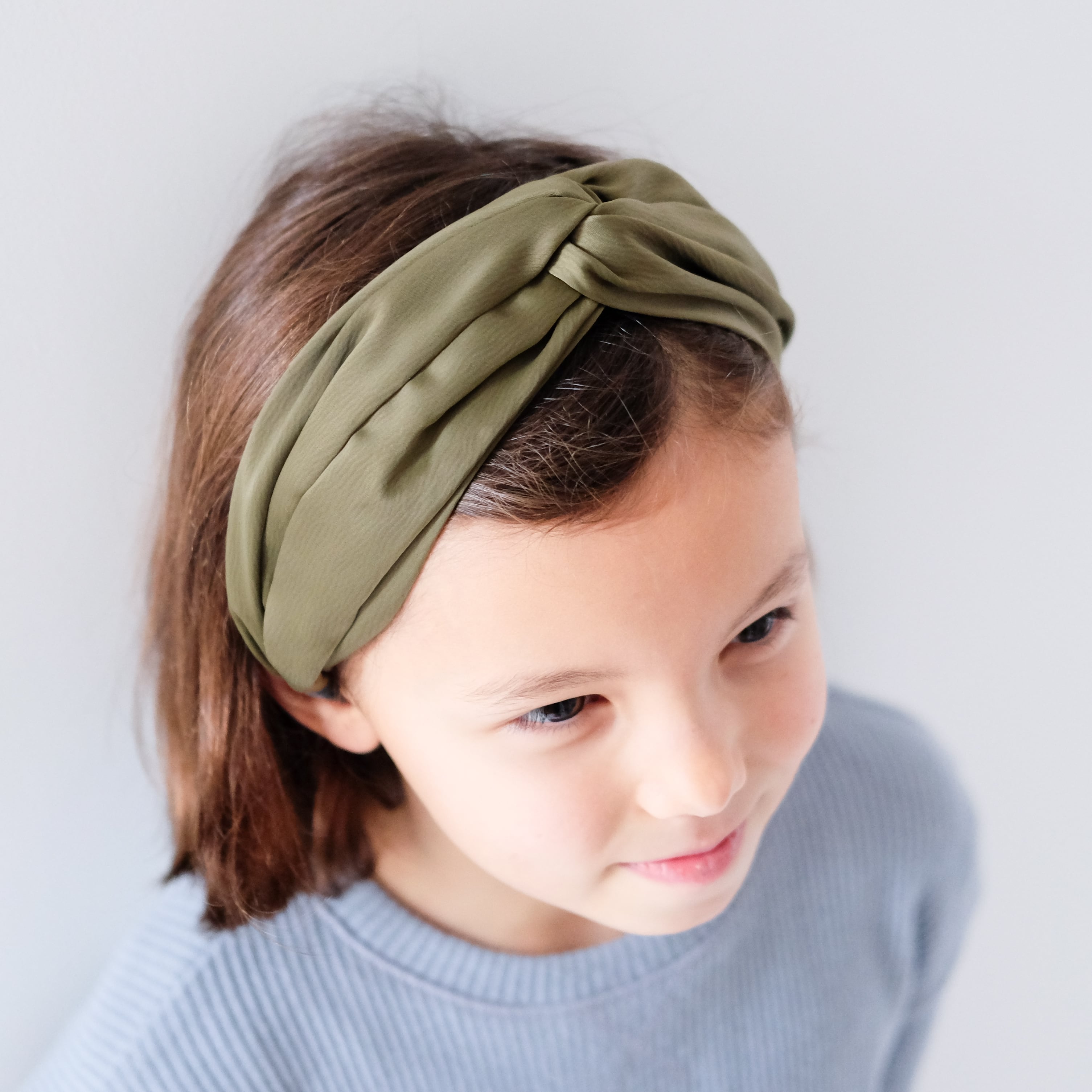 OLIVE EXTRA WIDE ALICE BAND_902032 84