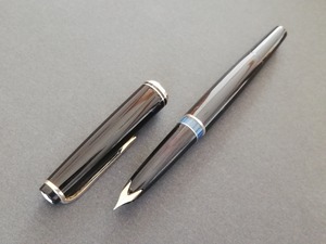 '60s　モンブラン Ｎｏ ２２　MONTBLANC No 22　（極細字）　14K　　　　　02138