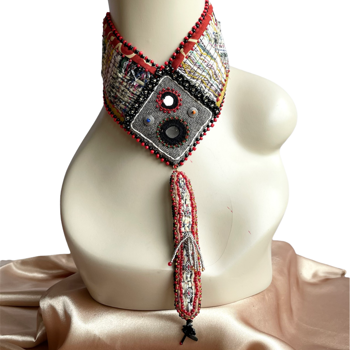 Neck belt / clb / black × beige HenripaulGyanGyan