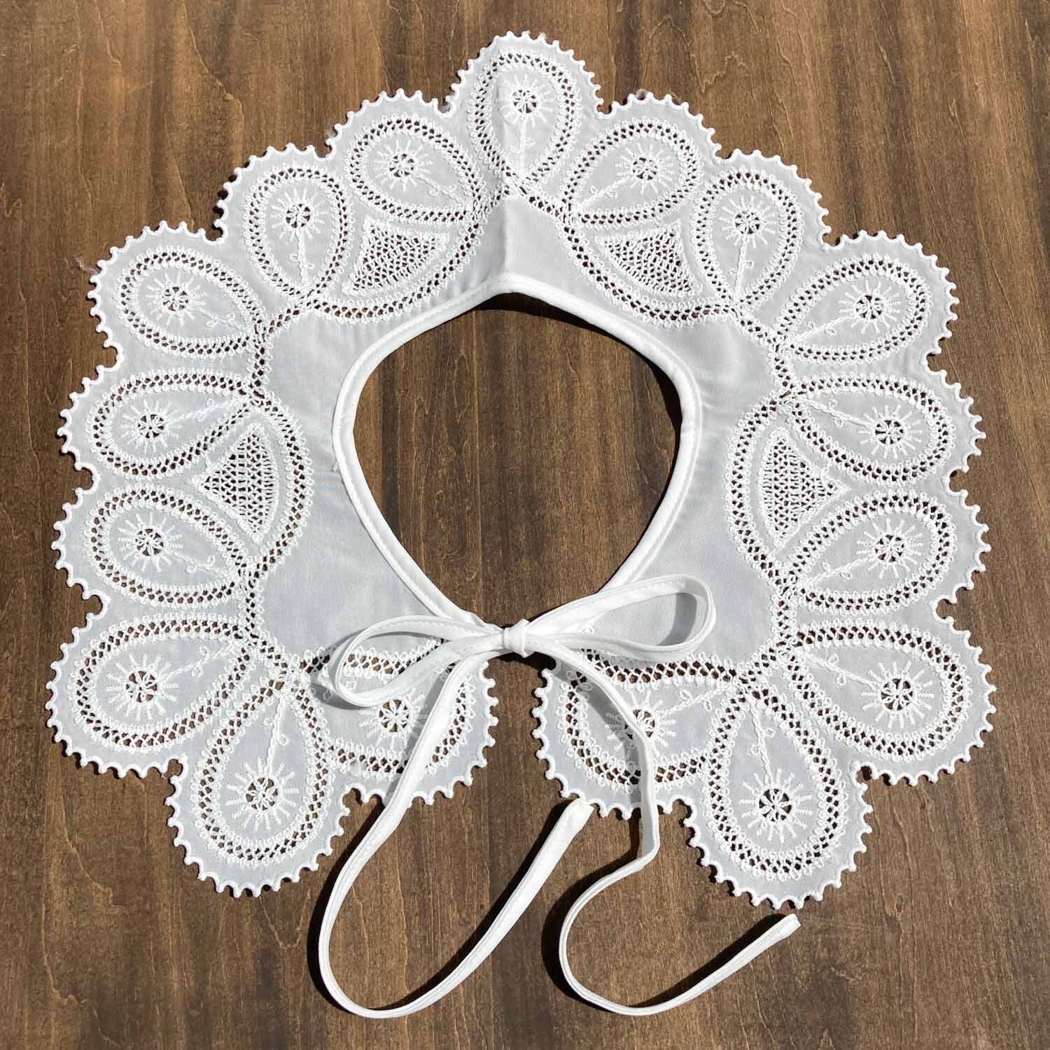 歯車スカラップ花刺繍のつけ襟 | Dua-アクセサリーパーツショップ