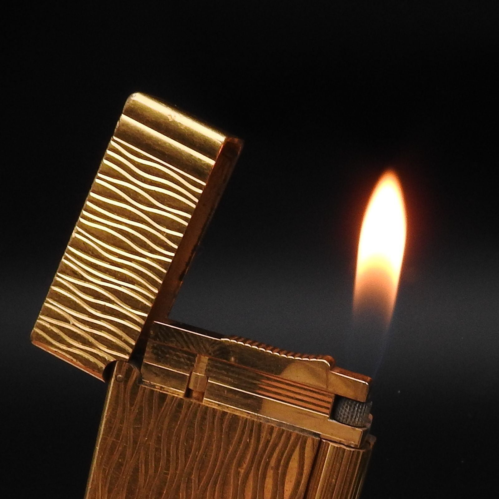S.T Dupont  エス テー デュポン ギャッツビー 快音 ゴールド ローラー式 ガスライター 着火確認済み S.T Dupont エス テー デュポン ギャッツビー 快音 ゴールド ローラー