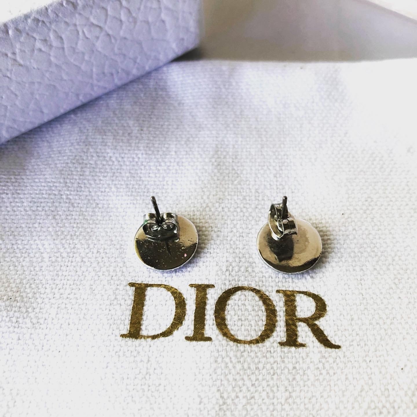 クリスチャンディオール Christian Dior シルバー ロゴピアス | Shellyroom