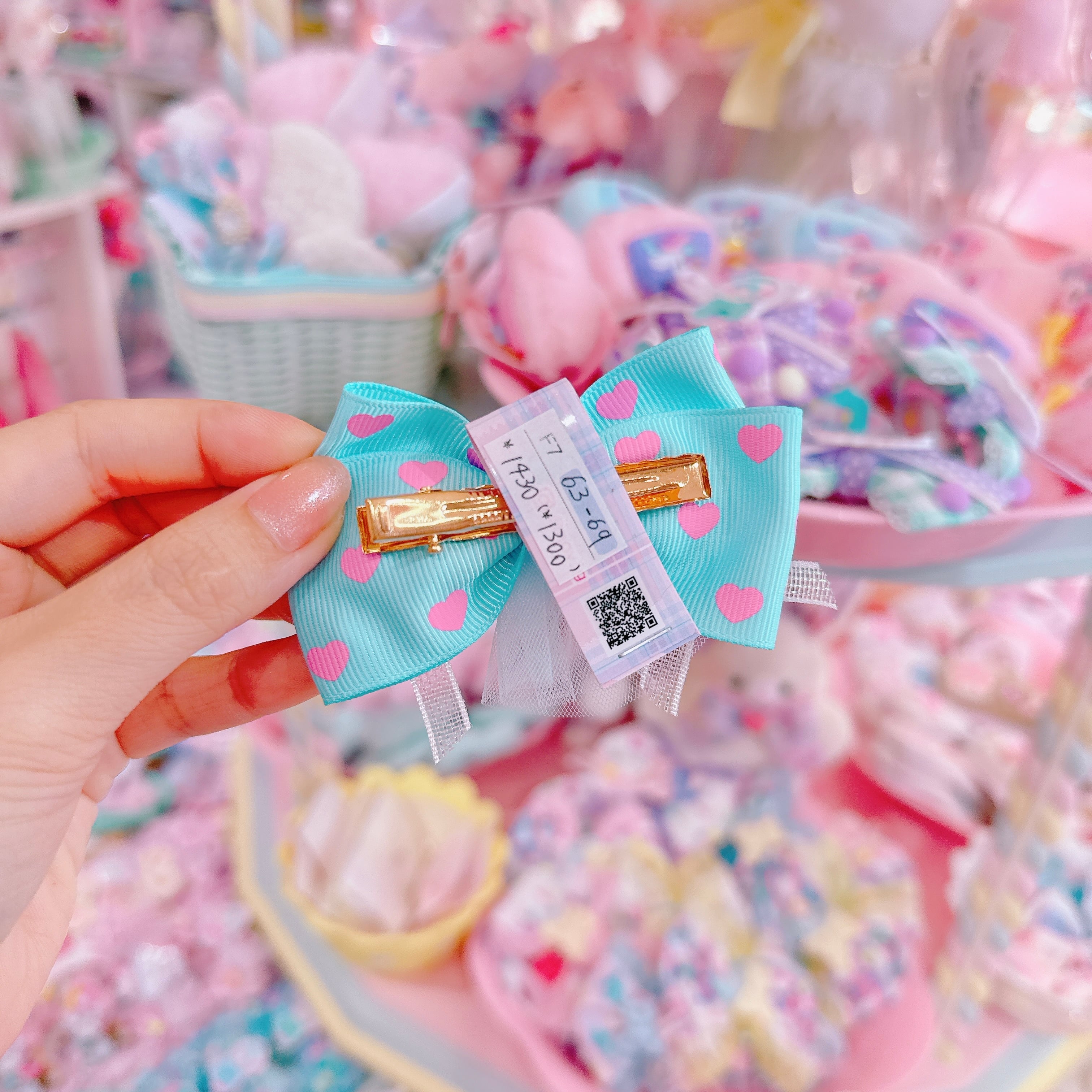 【F7】63-69ヘアクリップ