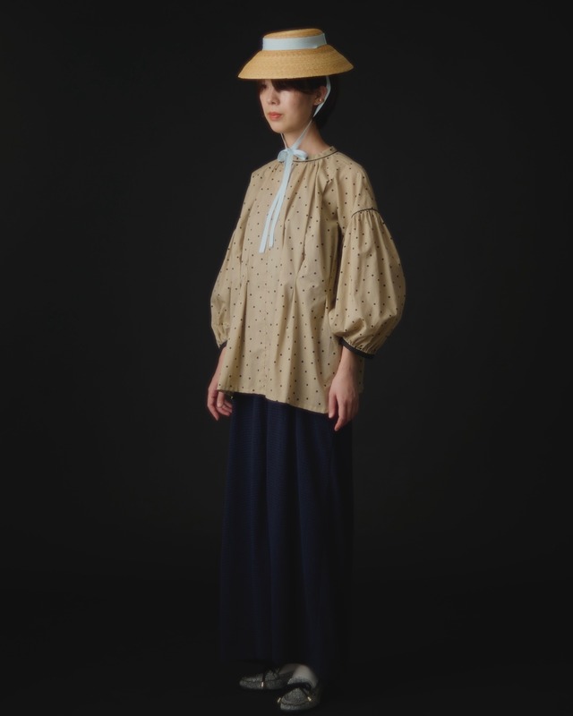 ポルカドットパフスリーブチュニック｜Polka-Dot Gathered Sleeve Tunic