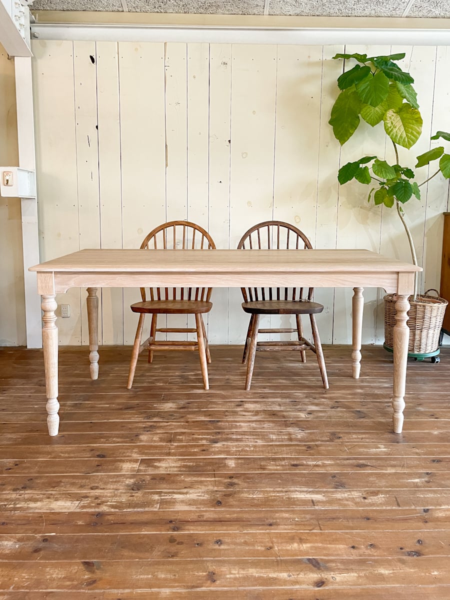 オークターンドレッグダイニングテーブル “クラシック”(アンティーク調ろくろ足テーブル) W1400〜2400 4〜8人掛け 引き出し付きダイニングテーブル