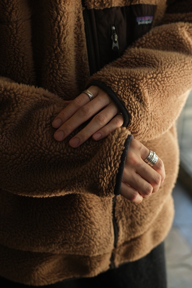 Utah/07's "patagonia" fleece retoro cardigan/brown beige
