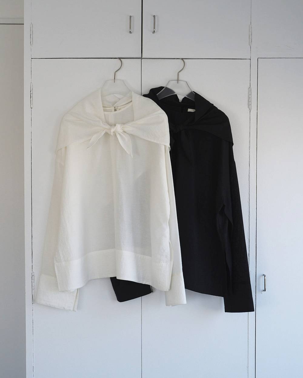 anuke(アンヌーク) Scarf Layered Blouse | サウスオレンジ｜メンズ