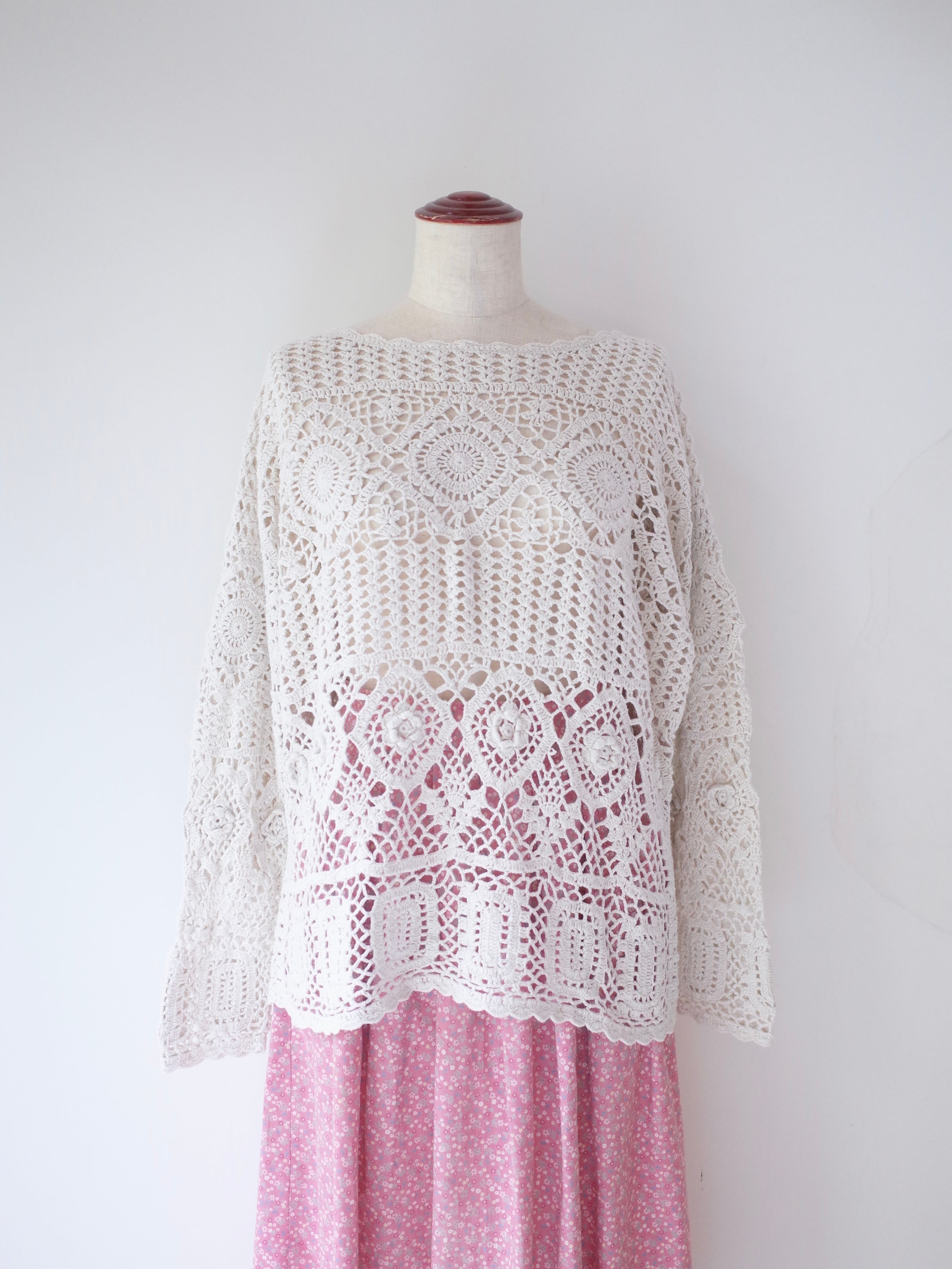 Cotton knit crochet top