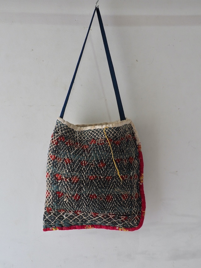 kutch bag A14