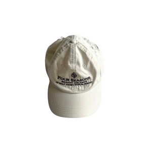 FOUR SEASONS cap