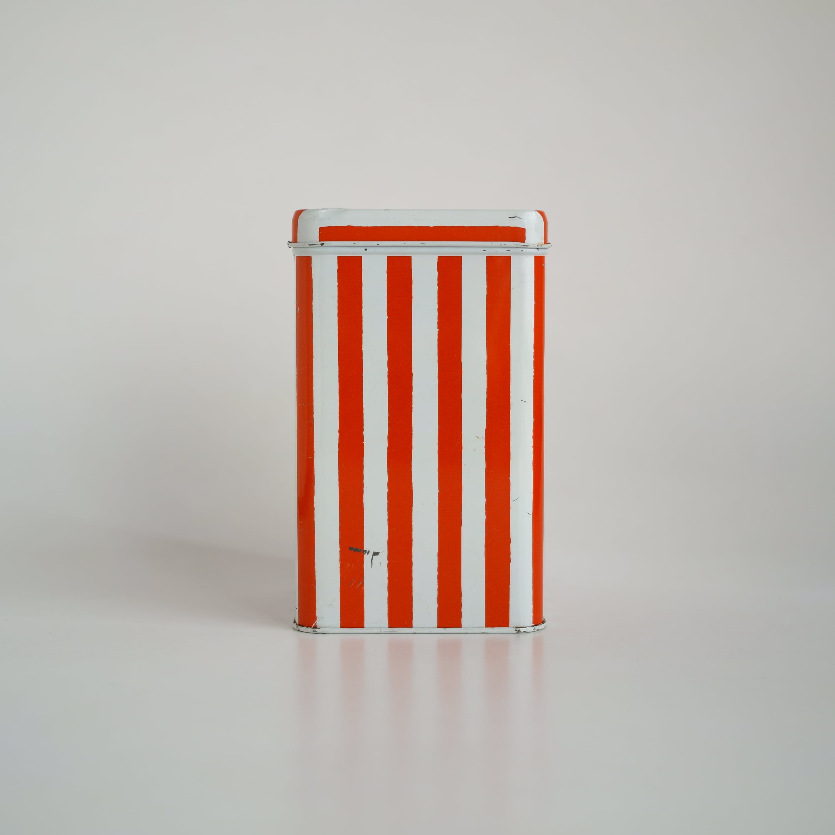 marimekko / Tin Canister | troldhaugen antiques ｜ 北欧