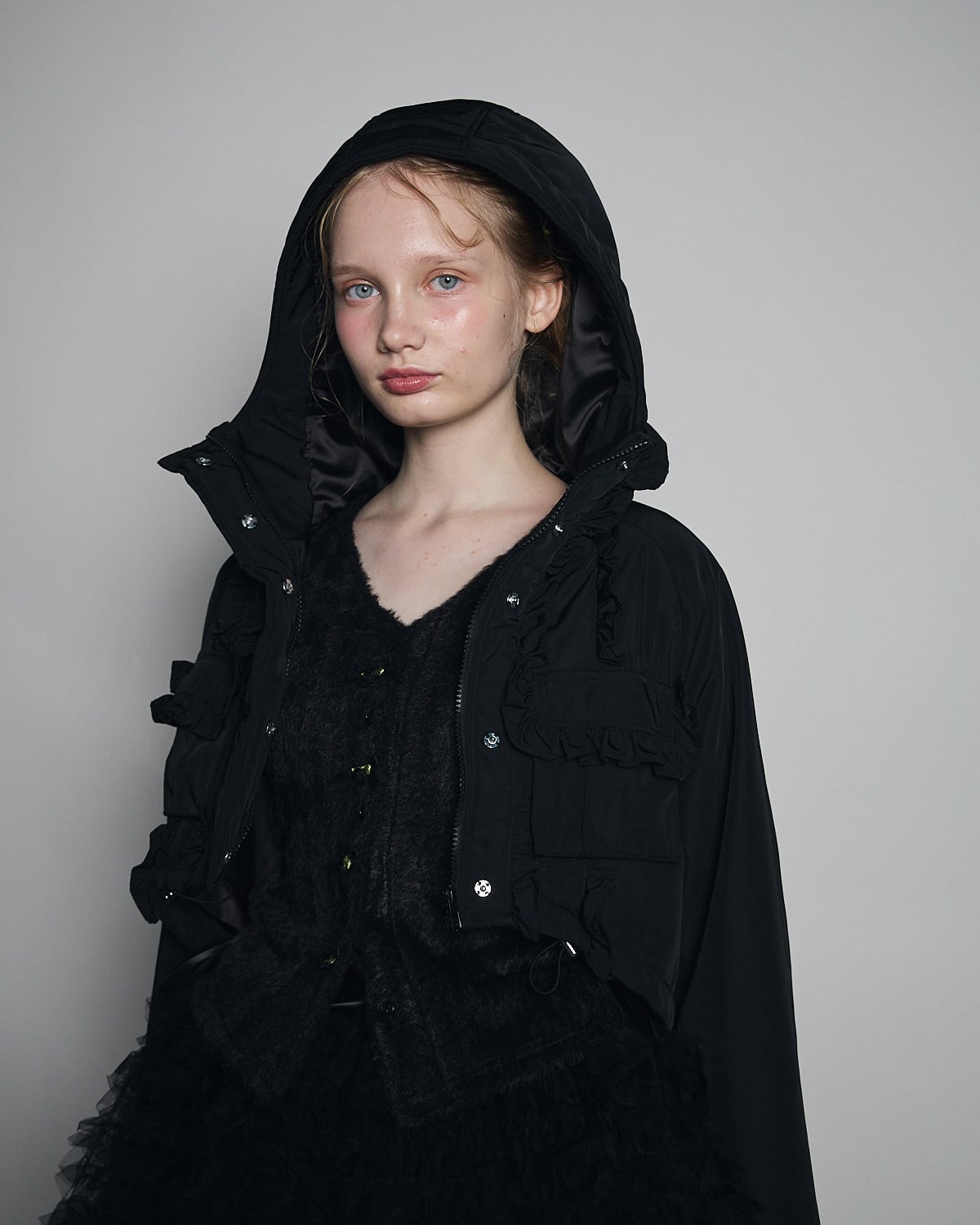 3回程着用 RISLEY フリル付きブラックジャケット kaene シフォンフリルジャケット 005312 ブラックフォーマル 喪服
