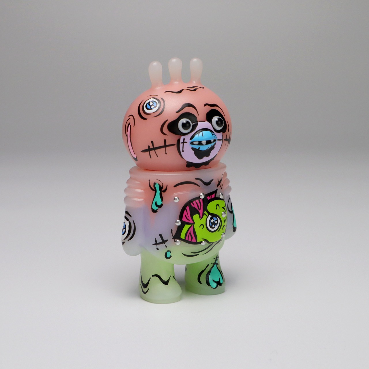 FUNNFUNN #122 Parasite-01